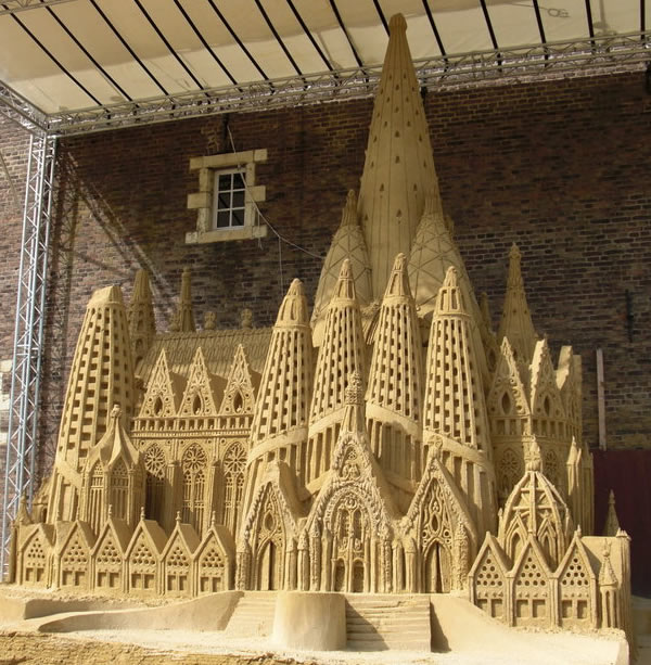 sagrada familia lego