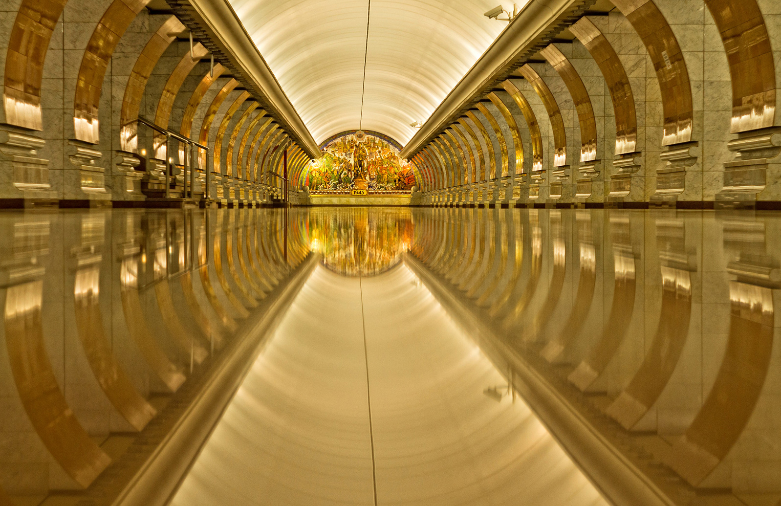 20 Subway Stations With The World's Most Amazing Architecture