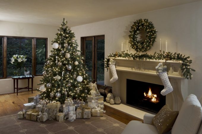 8 Most Realistic Artificial Christmas Trees In The World